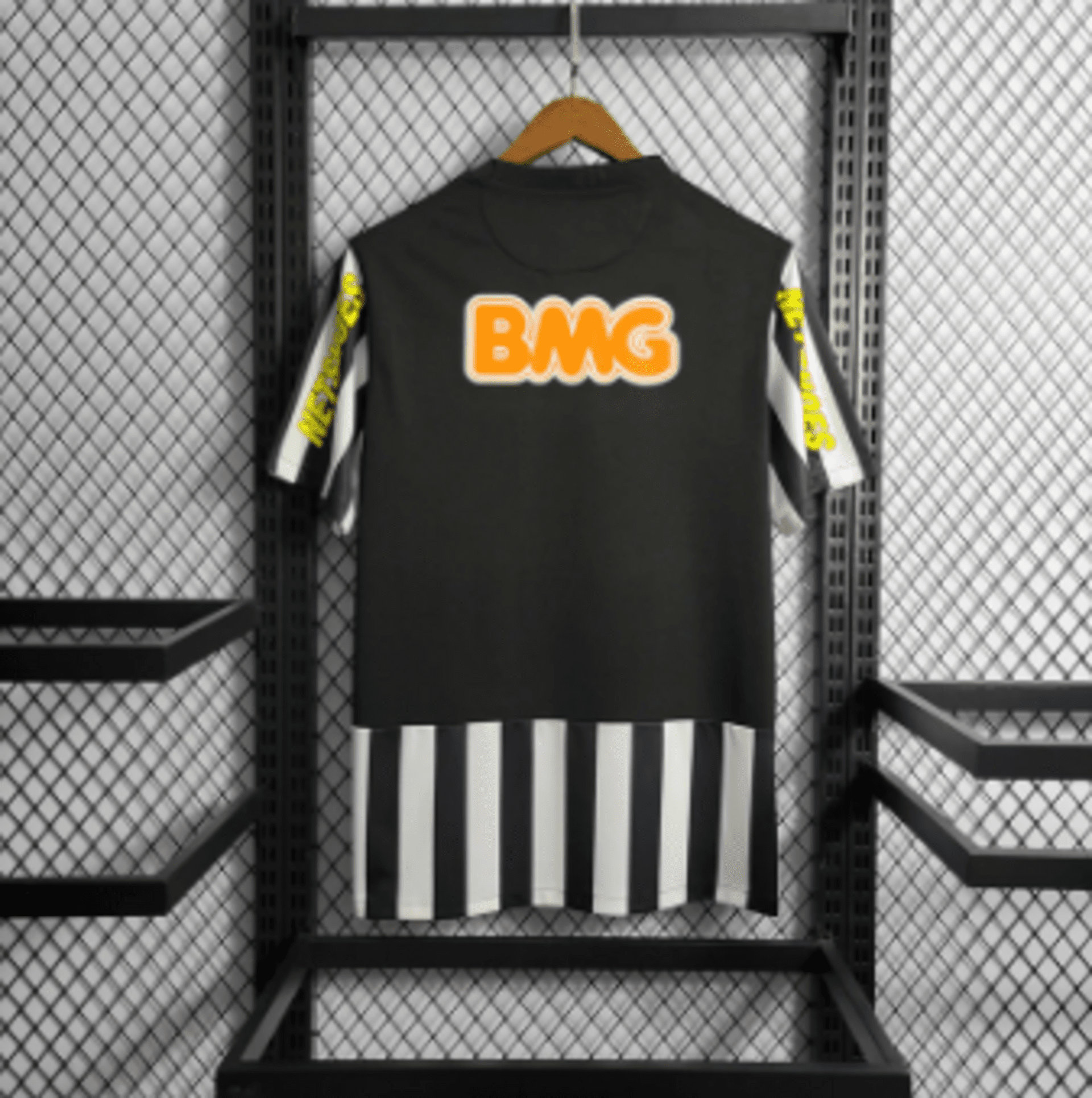 Camiseta Retro Santos FC 2011 - 5