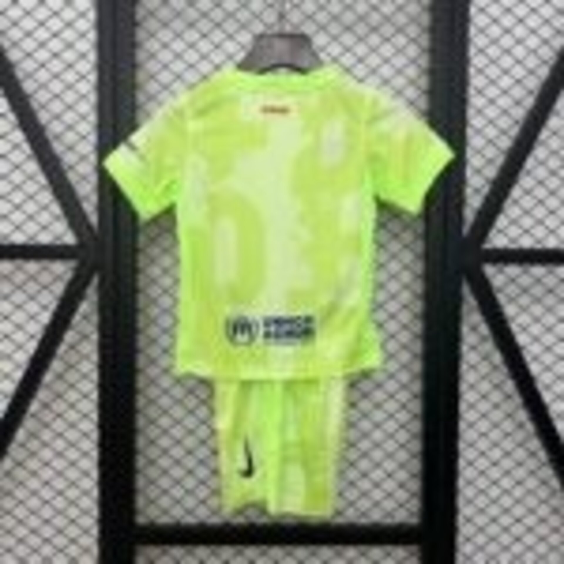 Kit para niños de la Tercera Equipacion del FC Barcelona 24/25 - 2